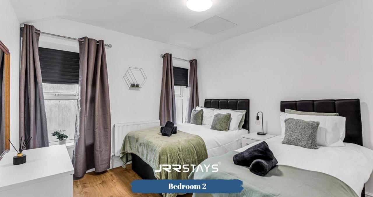 Cardiff Stylish 2 Bedroom Sleeps 6 Wi-Fi - Jrr Stays Kültér fotó