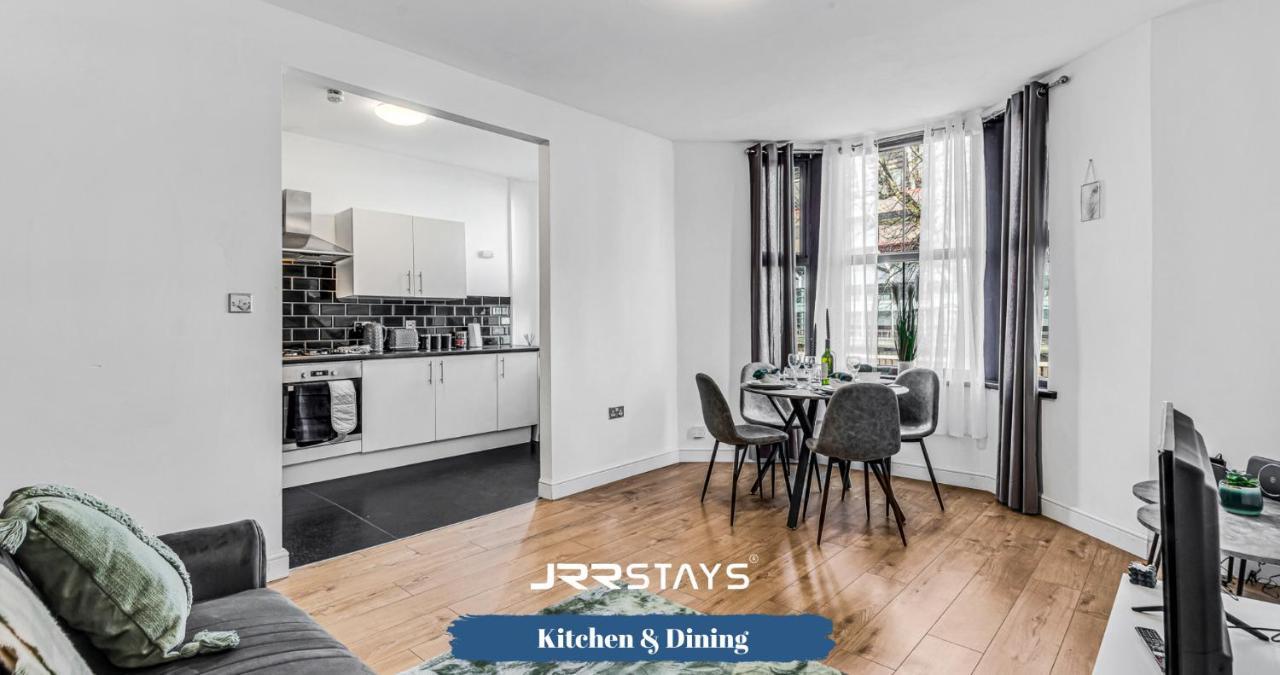 Cardiff Stylish 2 Bedroom Sleeps 6 Wi-Fi - Jrr Stays Kültér fotó